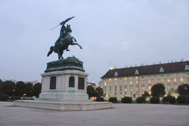 10804384_10152912887983969_1127640579_o